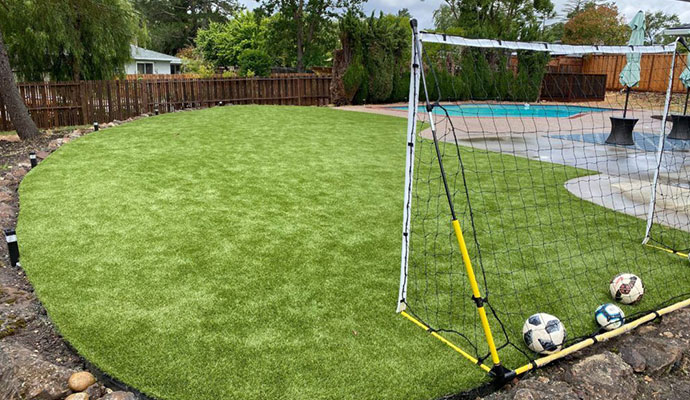 Play heaven with artificial grass