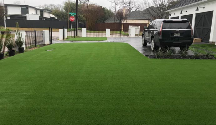  House front yard with artificial turf